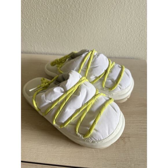 UGG SPACESLIDER TECH SPACE SLIDE PLATFORM SLIPPER SHOES, WOMEN US 8 - Picture 1 of 5